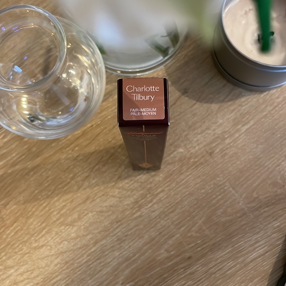 Hollywood Contour Wand Fair-Medium - Picture 2 of 4